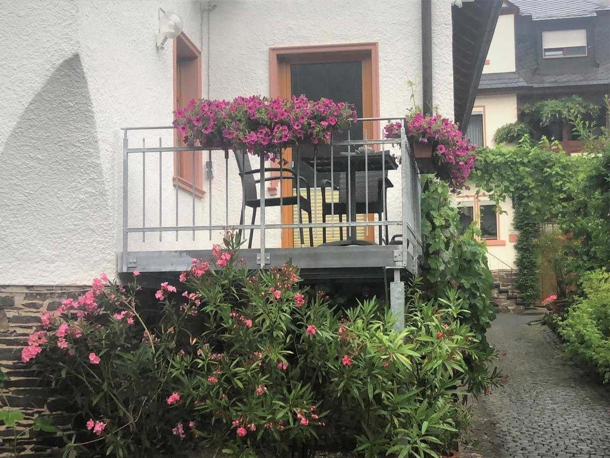 Haus Osterlaemmchen Apartment Ediger-Eller Exterior foto